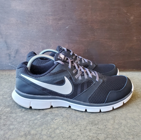 Nike | Shoes | Nike Flex Experience Rn 